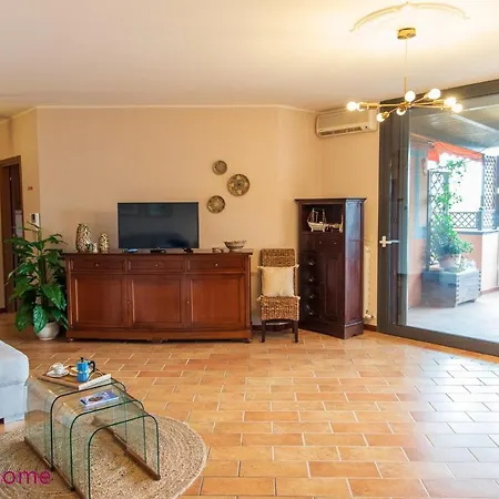 Apartment Cimarosa Centro Storico By Yohome *