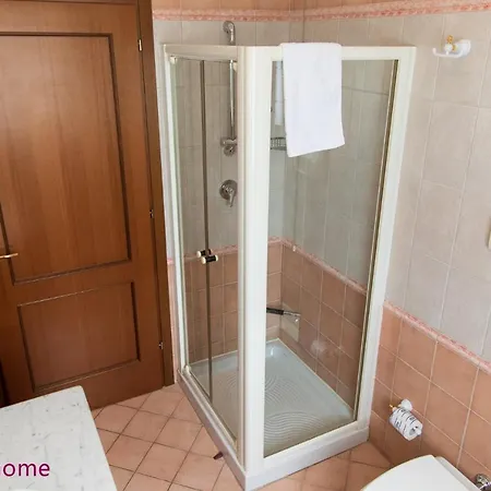 Cimarosa Centro Storico By Yohome Apartment *